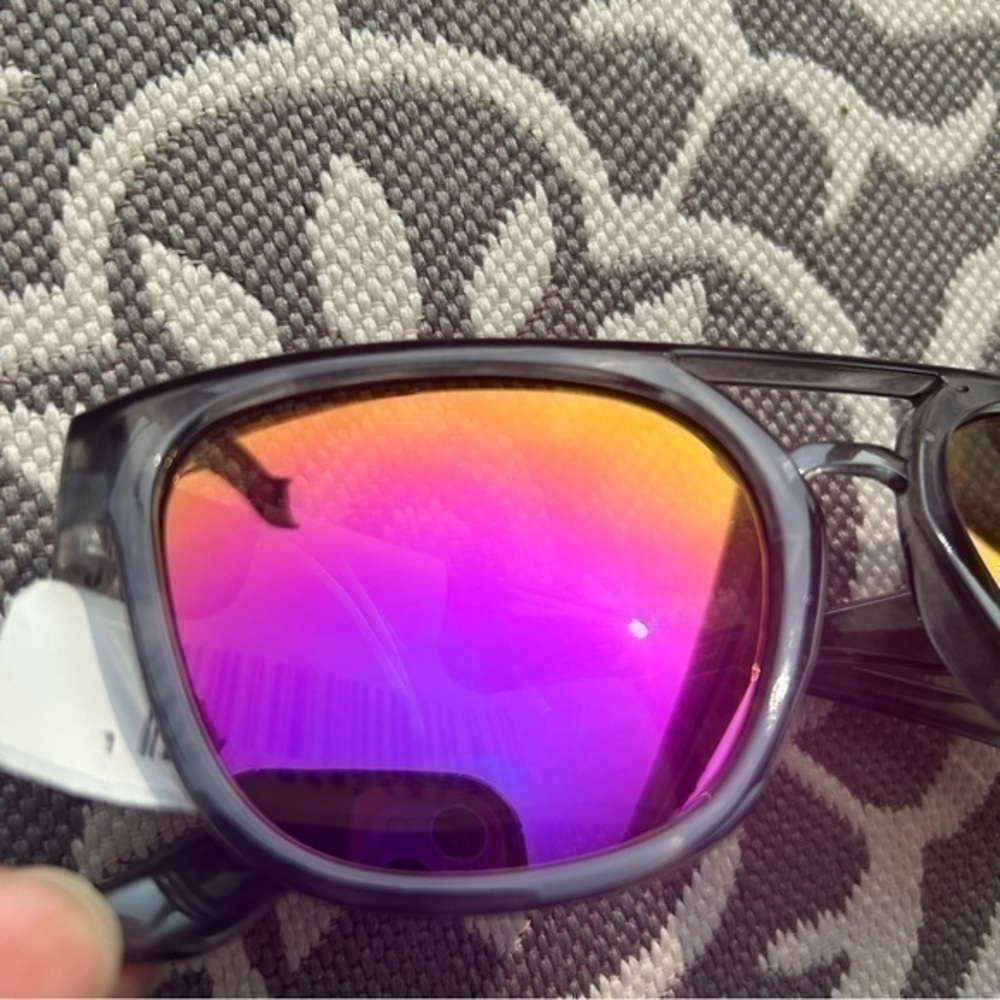 💋NWT translucent rainbow 🌈 sunglasses 😎 sunsha… - image 9